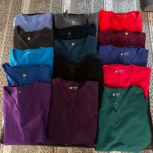Wonderwink Multi-Color V-Neck Scrub Shirts and Pants. 15 sets.